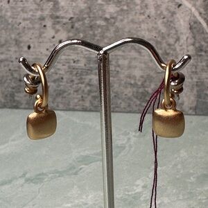 Roberta Chiarella Elegant Gold Dangle Earrings Pierced Ears